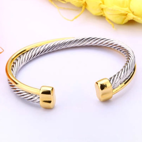 Open Bangle Bracelet New - Picture 3 of 5